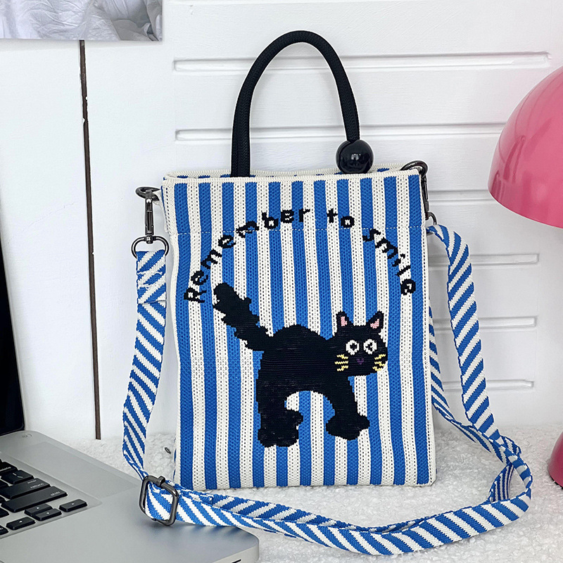 Bolso de hombro de mujer versátil 2025 nuevo estilo de lujo ligero estilo de moda de punto de mano bolso de hombro de hombro de hombro