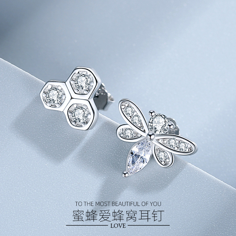 Pendientes de plata esterlina creativa abeja amor miel pendientes de plata aguja niñas asimétrica pendientes 925 al por mayor lindo ins