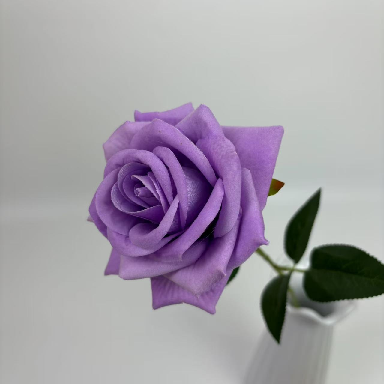 Simulación de una sola tela de terciopelo gran cuerno Mei en el hogar decoración de boda decoración de fotografía de San Valentín decoración de pared de flores