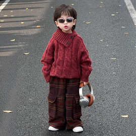 黁白韩版2025男女童秋冬新款红色斜开领套头毛衣红色格子百褶裙套