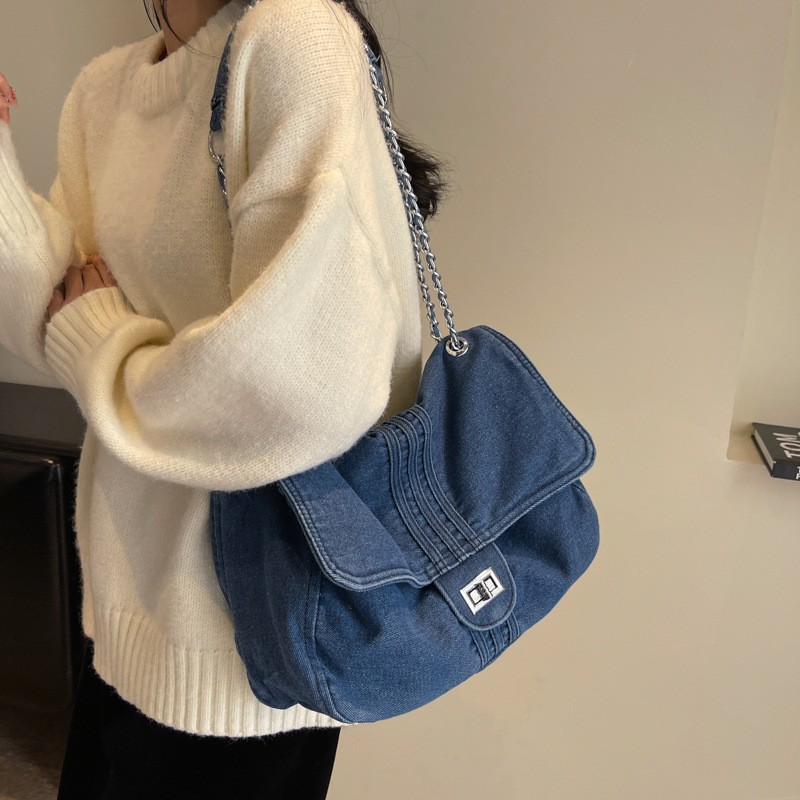 Bolsos de mezclilla para mujer 2024 verano nuevo bolso de cadena de moda bolso de mensajero de hombro de gran capacidad al por mayor