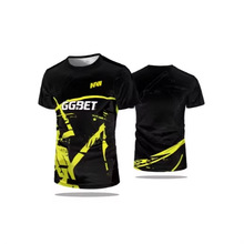 ���Ӿ���CS GO��Ϸ�ӷ�����ѵ���˶�����������з�װ��ɫ������