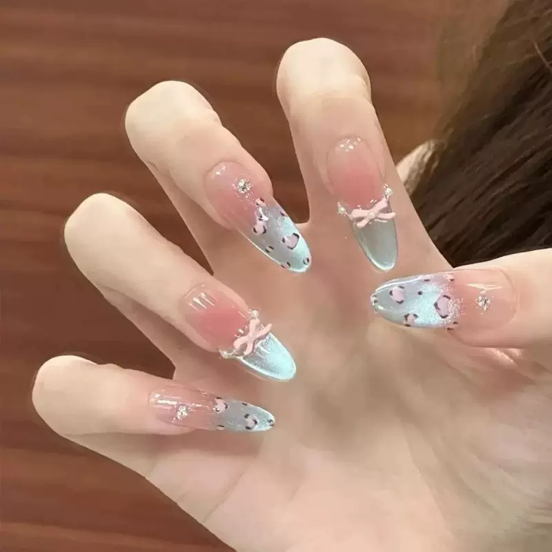 抖音爆款手工穿戴甲高级感白月光猫眼法式闪钻美甲甲片纯欲风指甲