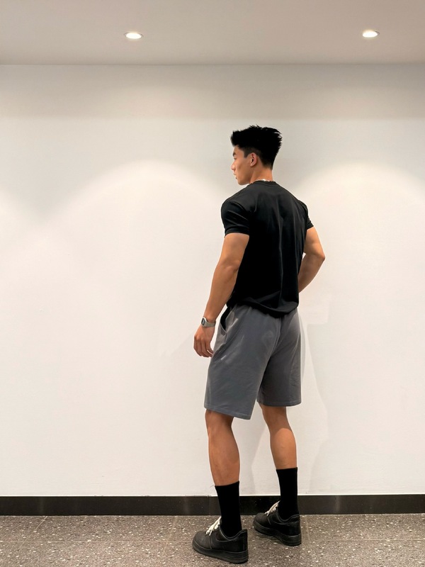GYMSHARK フィットネス ショーツ メンズ アメリカン レトロ ストレート エッジなし 膝丈 3点パンツ コットン マッスル シャーク|undefined