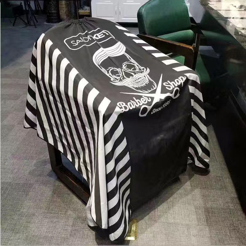 Generic Skull Barber Cape Black/White