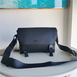 B宝?莉新款男士真皮邮差包休闲信使单肩斜跨包高品质图片实拍