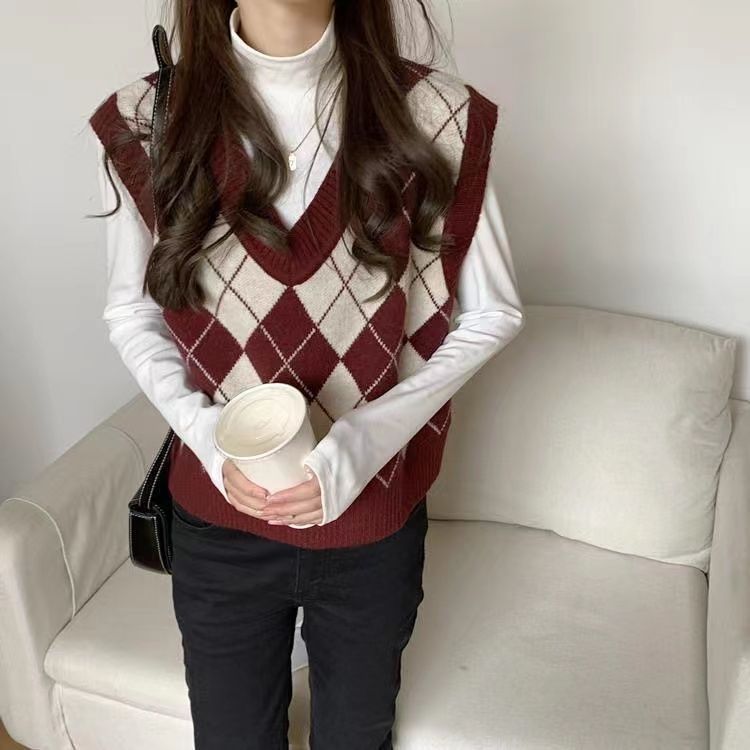 Retro en forma de diamante Plaid Chaleco de punto para las mujeres Otoño e Invierno Nuevo estilo exterior sin mangas suéter con cuello en V apilados chaleco suave desgaste exterior image 7