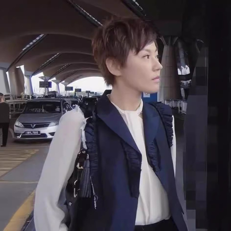 chao value! Three-dimensional cut ruffled elite slim suit vest