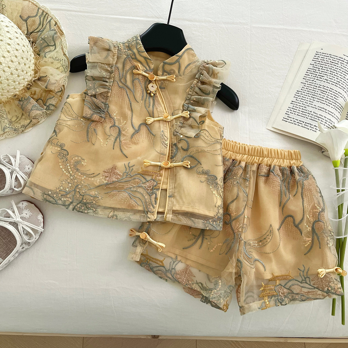 2025新款女童国风套装夏季新中式背心上衣女孩短裤两件套3075
