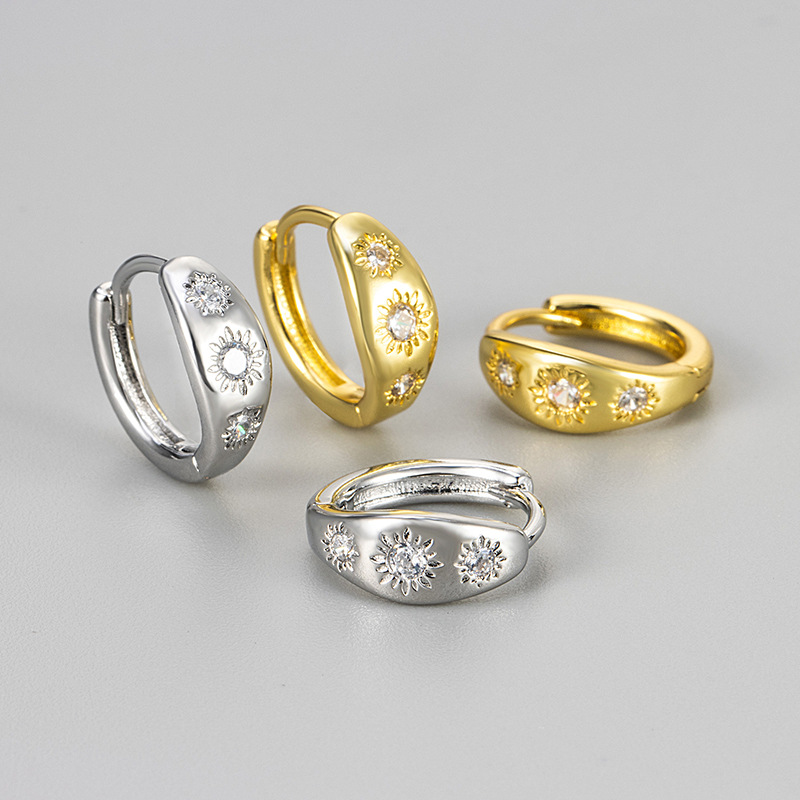 歐美跨境新款閃亮小太陽鑲鑽耳圈星芒耳環小眾簡約耳扣精緻百搭