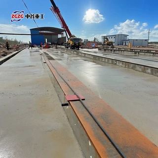 台座预埋式喷淋系统连续梁轨道喷水台车 公路箱梁喷淋养护设备