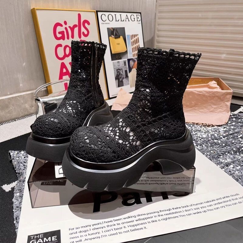 Niche Retro Lace Hollow Short Boots for Women 2025 New Autum Versatile Slimming Look and Heightening Side Zipper Boots Niche Retro Lace Hollow Short Boots for Women 2025 New Autum Versatile Slimming Look and Heightening Side Zipper Boots