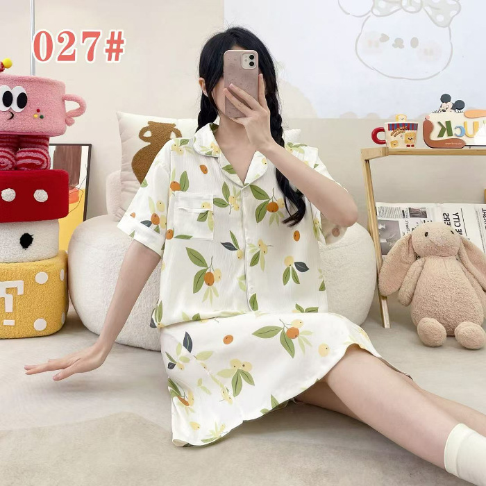 Pijama de verano de manga corta cardigan con solapa impresión de dibujos animados nubes de algodón dulce suelto medio largo vestido transfronterizo