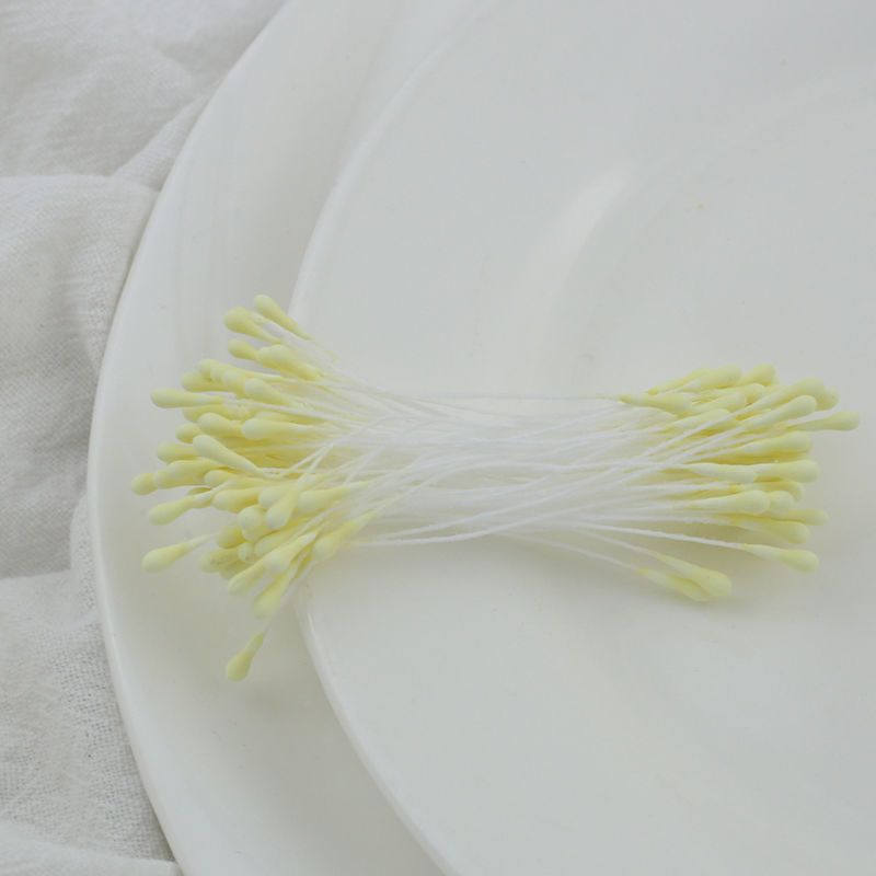 연한 노란색 1 묶음 약 50뿌리