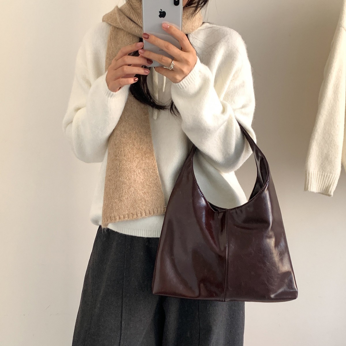 Korean Style 2026 Early Spring New Women's Vintage Soft Leather Hobo Bag Large Capacity Commuter Shoulder Underarm Handbag - Thumbnail 5