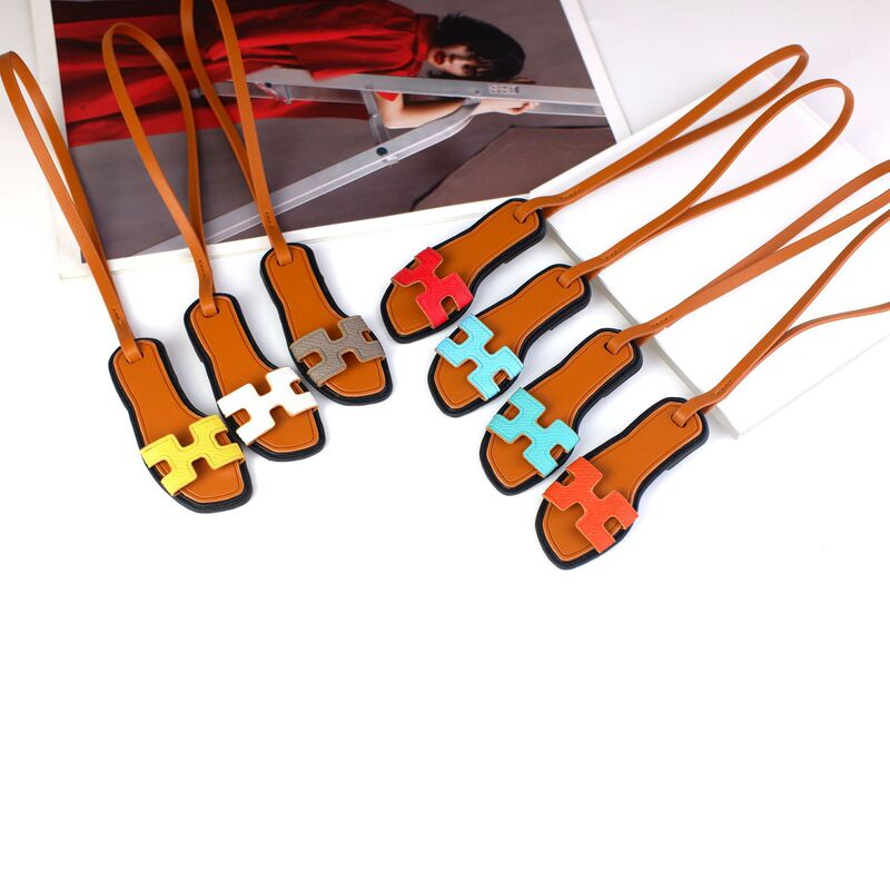 Small Slipper Pendant Car Decoration Cute Mini Bag Leather Accessory Keychain Holiday Gift Creative Design