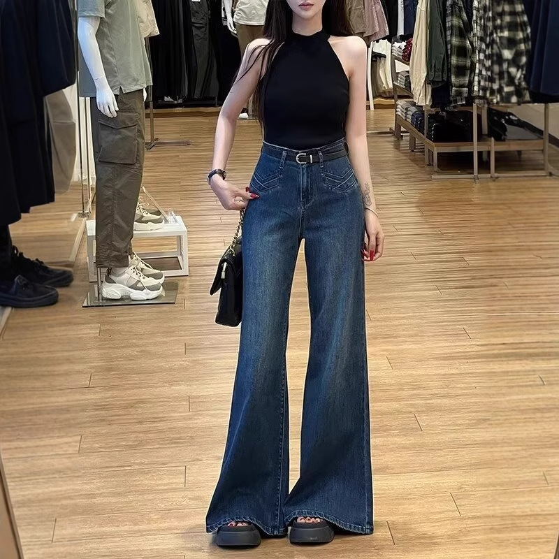 High-Waisted Dark Blue Flared Jeans for Women, Not Tight on the Legs, with Fleece Lining, New Autumn 2026 Style, Slimming and Flattering Long Pants