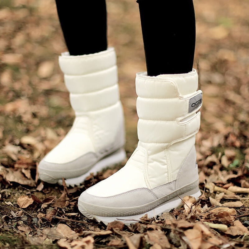 New Northeast Winter Outdoor Woolen Velvet Thickeneded Warm Waterproof Anti-Slip Mid-Calf Korean Style Snow Boots for Men and Women Cotton Shoes