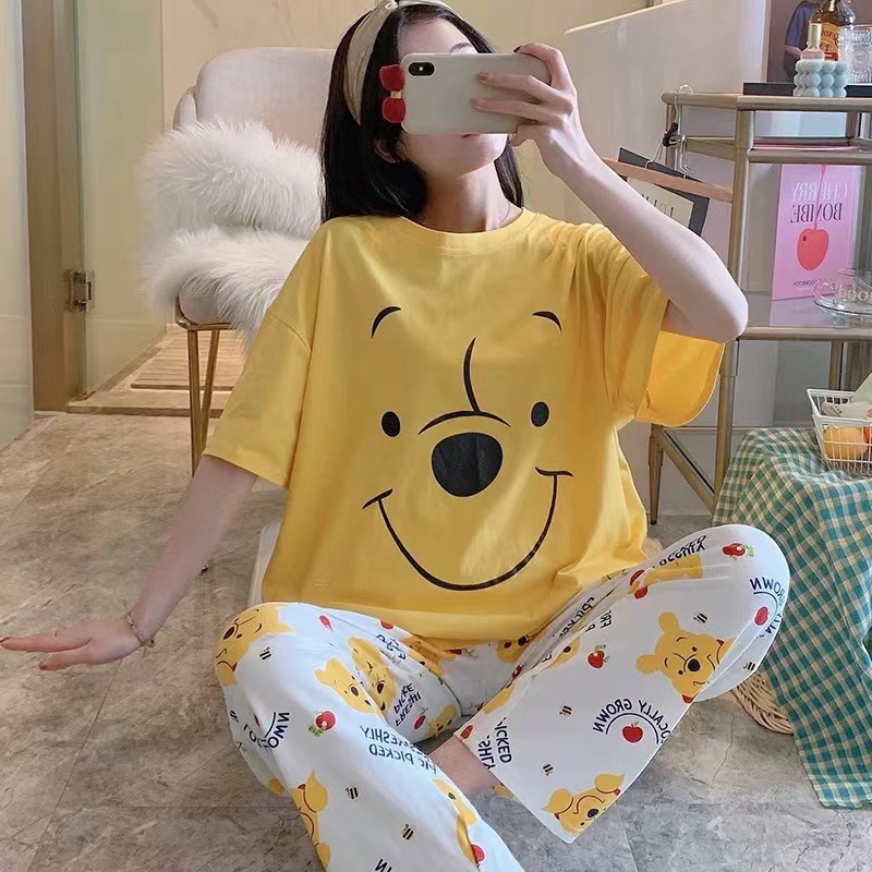 Pijamas de verano de manga corta para mujer, novedad 2025, conjunto de dibujos animados fino y moderno para primavera y otoño, ideal para usar en casa o como ropa exterior.
