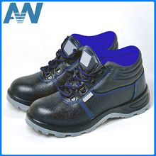 中帮安全鞋PU大底注塑工艺钢头钢底出口代工外贸代工多年