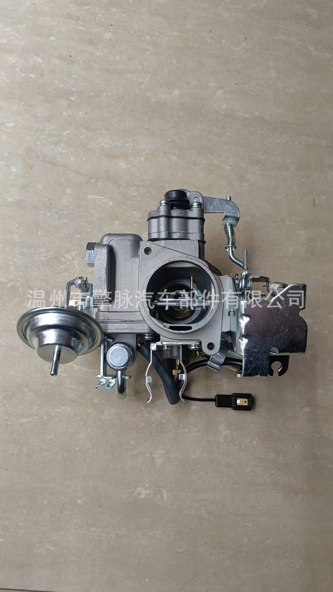 Carburetor 13200-80321 13200-80322 Is Suitable for Suzuki Sj410 Jimny 1.0L-1.3L