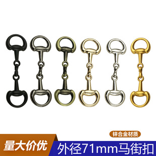 ��������ǰ���R�ֿ� Ů��Ьñһ��朽z�팦�� �������b��R㕿�