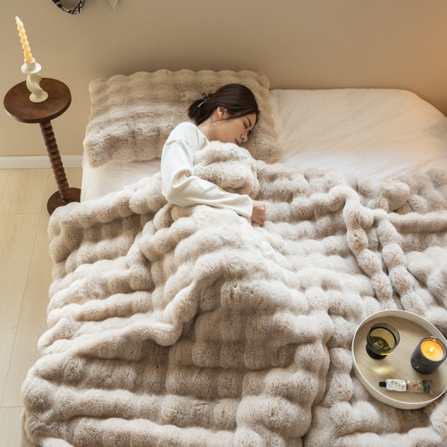 Tuscan Blanket Imitation Rabbit Blanket Bubble Velvet Blanket Sofa Cover Blanket Double-sided Thickened Office Nap Blanket