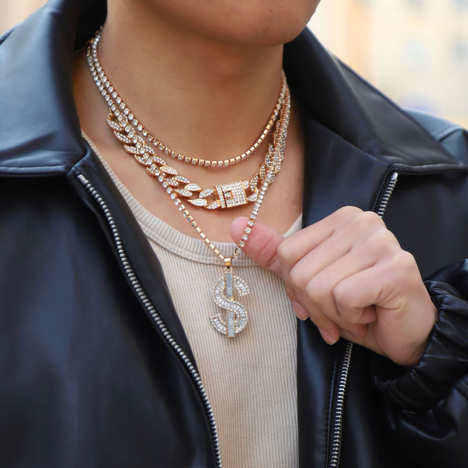 Heart Shape Hip-Hop Retro Alloy Layered Necklaces Wholesale display picture 4