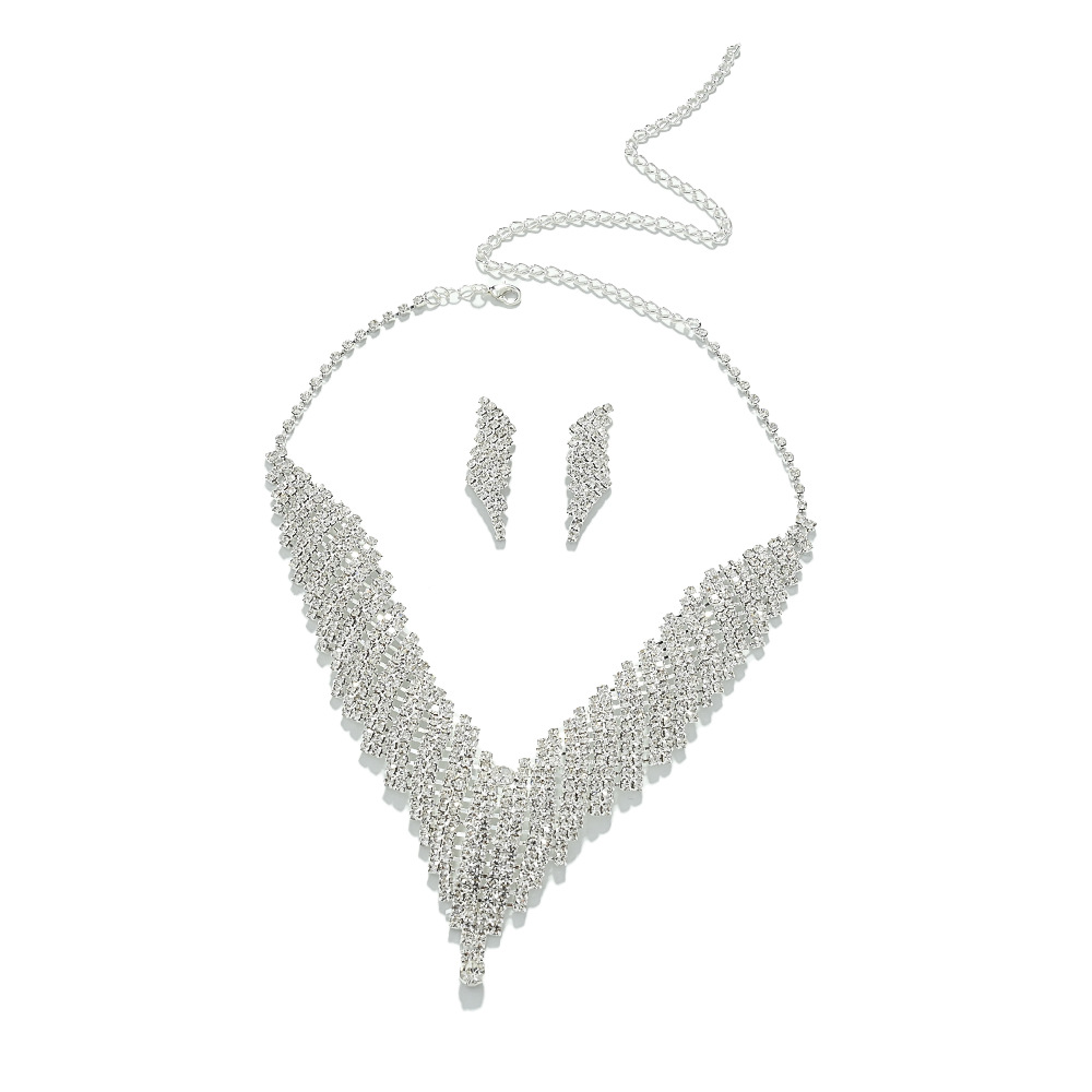 Amazon Hot Sale Geometric Jewelry Set Nueva Clavicle de diamante simple pendientes accesorios Jewelry Set