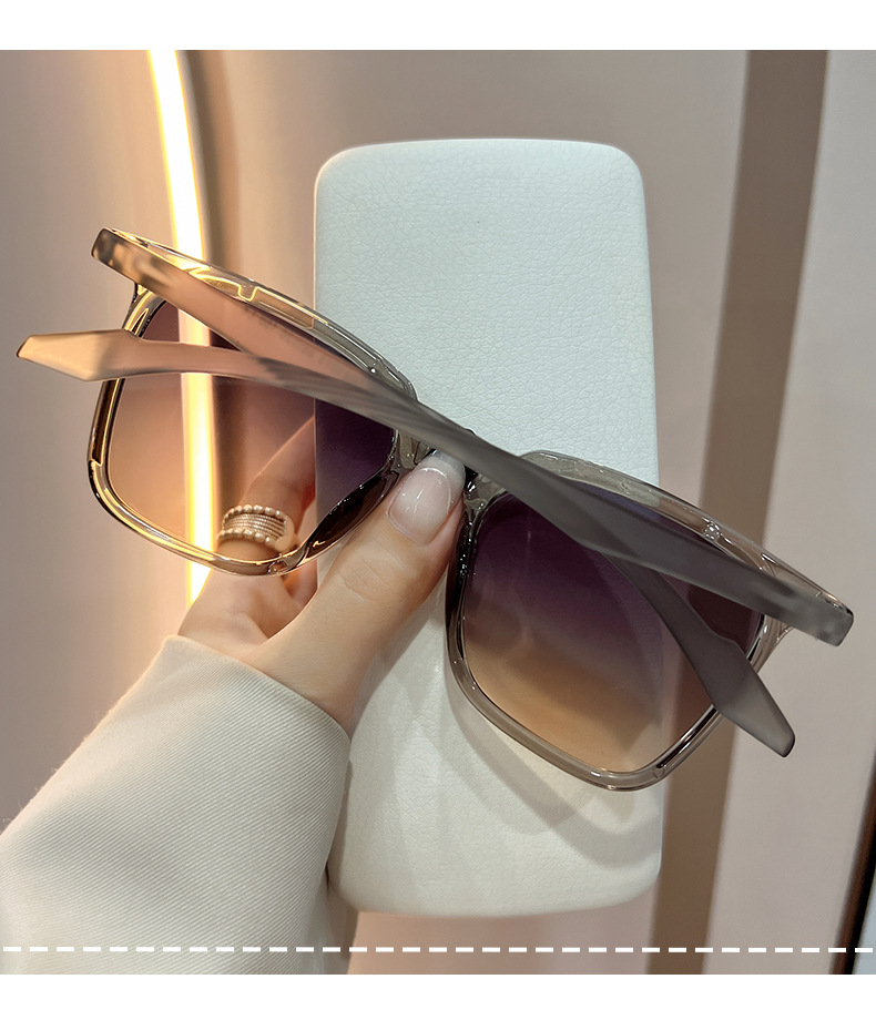 Fashionable Women's Tr90 Sunglasses, Uv Resistant Gradient Lens_voghion.com