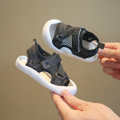 2021年夏季新款婴儿学步鞋小宝宝凉鞋软底透气镂空网布不掉0一2岁