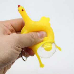 Lower layer spoof vent TPR toy decompression creative new exotic lower layer small yellow chicken fun play funny hot
