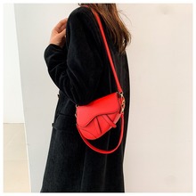 �W�j������R������Ů��2024�¿��nϵ����R��С������ٴ�