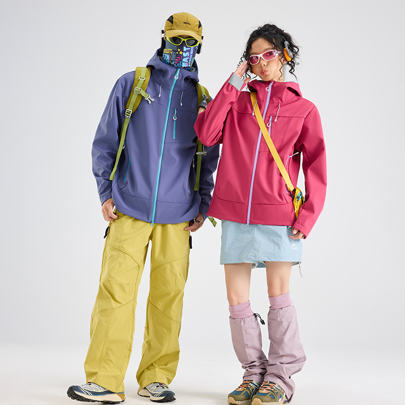 Soft Shell Jacket for Men and Women, New Spring and Autumn Outdoor Hiking Windproof, Breathable, Waterproof, Fleece-Lined, Warm Mountaineering Hooded Jacket