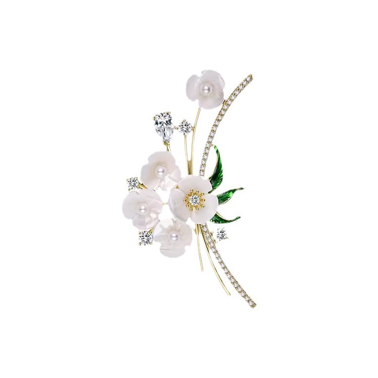 新しい精巧な花のブローチの高級な女性の気質の真珠の胸の花の軽い豪華な大衆の高級な設計感のピンは飾ります。|undefined