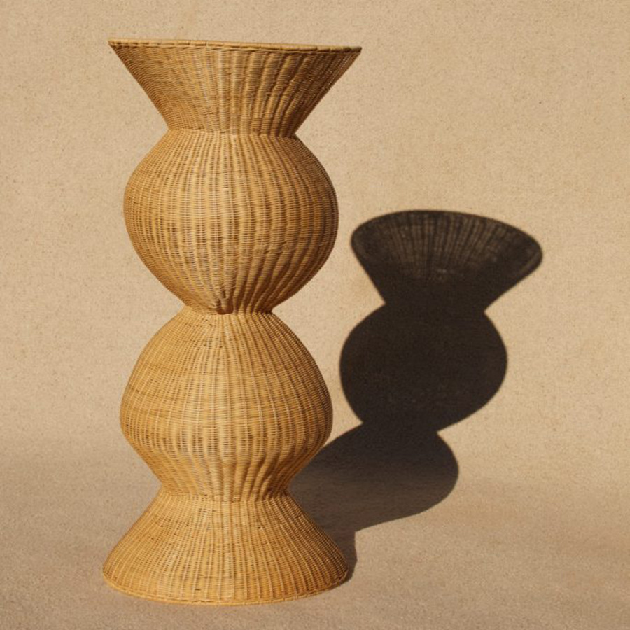 Lámpara de pie nórdica B & B Sala de Exposiciones Arte tallado en madera decoración creativa geométrica lámparas decorativas de ratán lámparas de arte