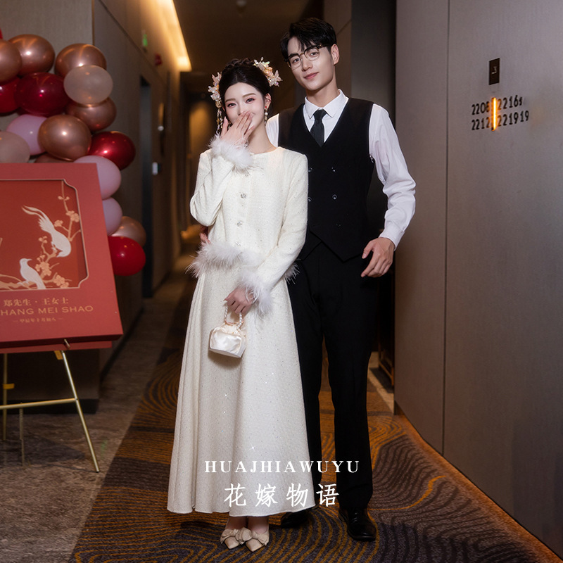 白の婚約ドレス2025新作花嫁結婚敬酒服小香風スーツスカート春夏高級感|undefined
