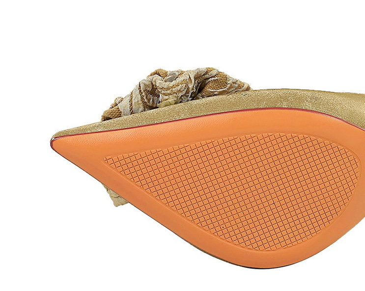 High heels, stiletto heels, shallow-cut, pointy side, floral shingles_voghion.com