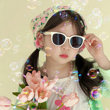 ��ʽ��Ͱ�ᘿ����ǽ�СŮ����������^��Ů�ļ��ɐ۰l��2024�¿�