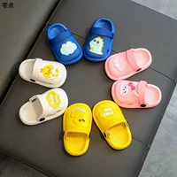 Детская обувь Croc Пляжная обувь для мальчиков и девочек Средние и большие детские сандалии и тапочки Baotou с защитой от столкновений Прямые продажи с фабрики Бесплатная доставка