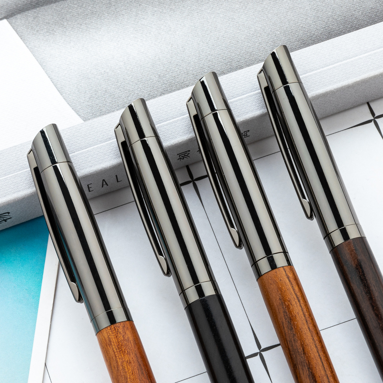 Metal madera impresión de lápiz neutro logotipo flor de pera madera de madera negra lápiz de firma de escritorio de negocios de publicidad corporativa lápiz de regalo