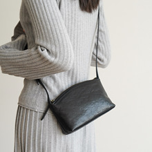 韩版简约百搭真皮单肩包通勤时尚女士小挎包潮流高级感斜挎包女