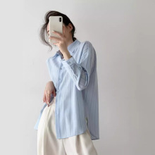浅蓝色条纹法式衬衫女长袖2025春夏新款质感小众别致通勤休闲上衣