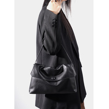 26�괺��Ʒ�r�аٴ�ͬ����ƤܛƤ������O�����e�߼���С����б��