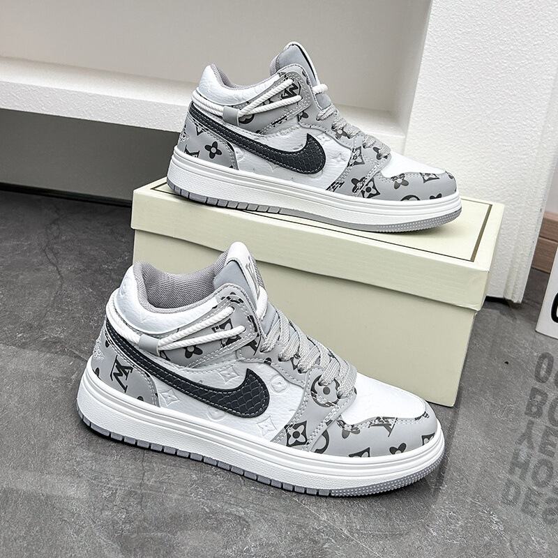Aj Men's Shoes High-Top Air Force One Black and White Panda Trendy Shoes Student Sports Sneakers Casual Couple Shoes Mid-Top Sneakers