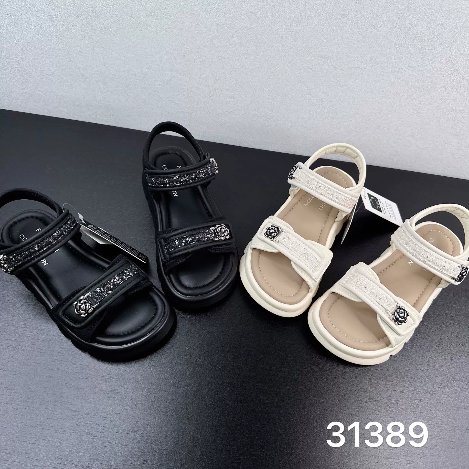 31893 Сандалии Xiaoxiangfeng для женщин 2025 Новые летние верхние сандалии Fairy, идеально подходят для спорта и повседневной носки, пляжные сандалии