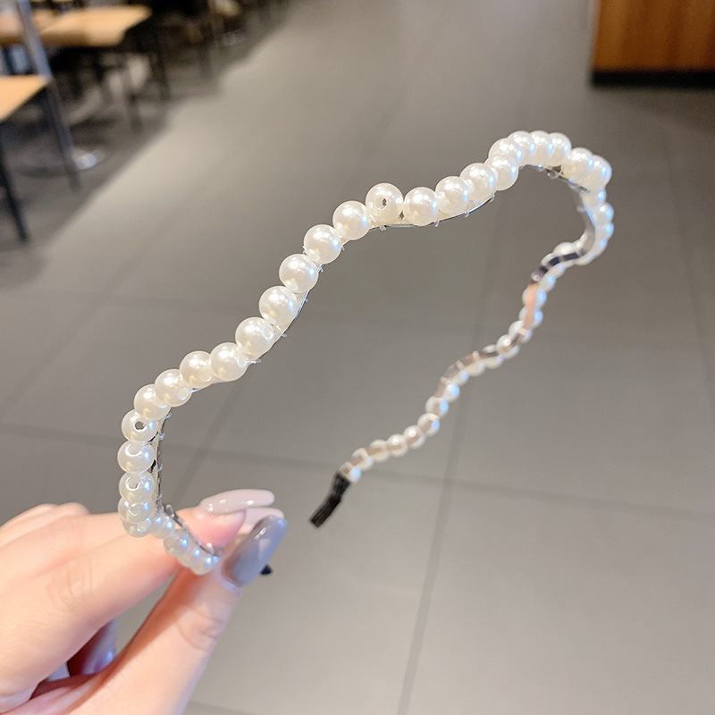 Retro francés de alto nivel sensación de perla fijación de cabello temperamento femenino de presión de cabello universal fijación de cabello no es fácil de caer tarjeta de cabello