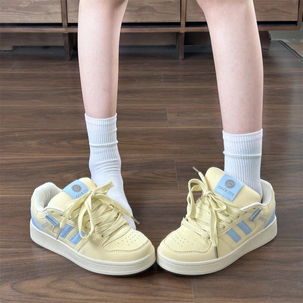 Zapatos de pan ligeros casuales para mujeres dopamina de entrenamiento de skate 2025 nuevo otoño coreano zapatos de nicho para mujeres