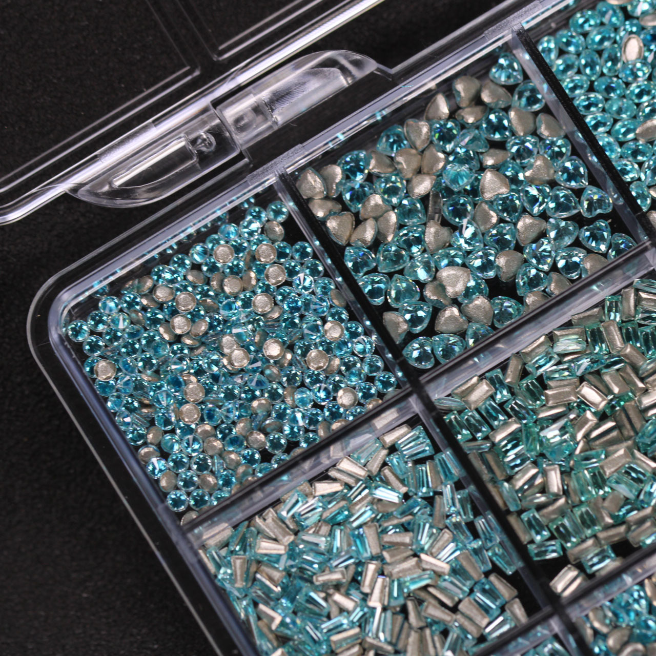 【Approximately 1900 Pieces】Lake Blue Mini Flat-Back Zircon Nail Rhinestones, Popular Nail Art Decorations
