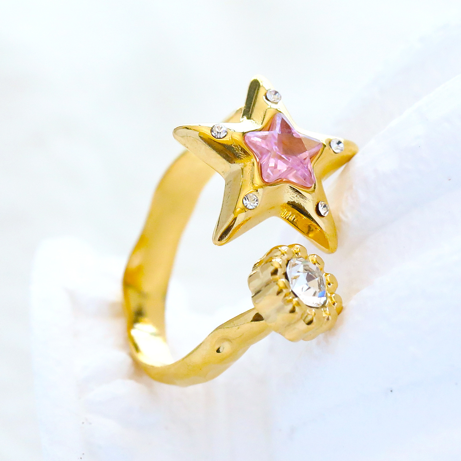 12g Weight Real Gold Plated Plating Material Open Rings Classification One Size Ring Size 1 Piece Quantity Daily Occasion 304 Stainless Steel Material Star Pattern Women's Gender Simple Style Style Waterproof Non Tarnish Craft Real Gold Plated Star 304 Stainless Steel Simple Style Waterproof Non Tarnish Open Rings 12